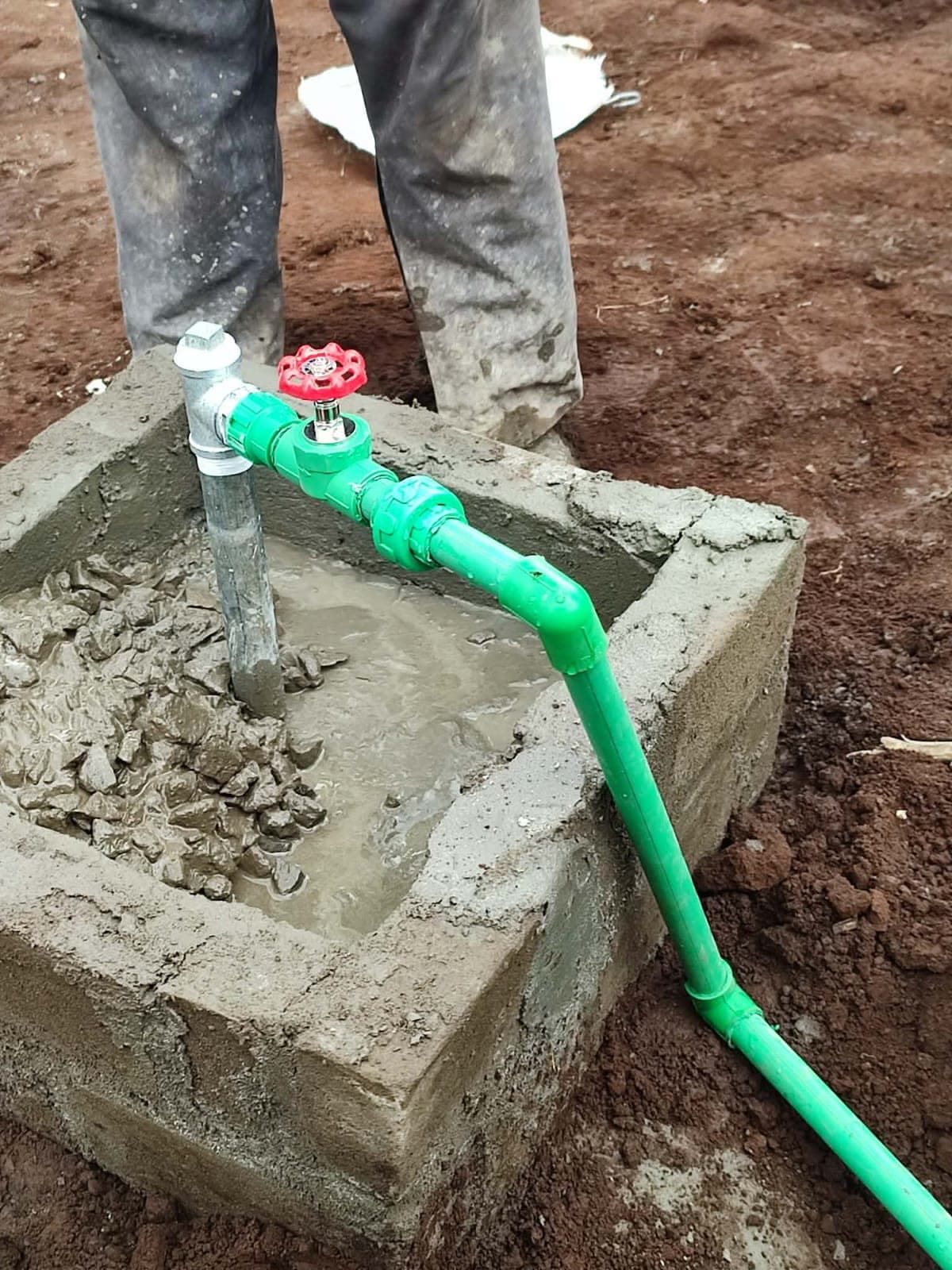 Outlet chamber with a green pipe fitted
